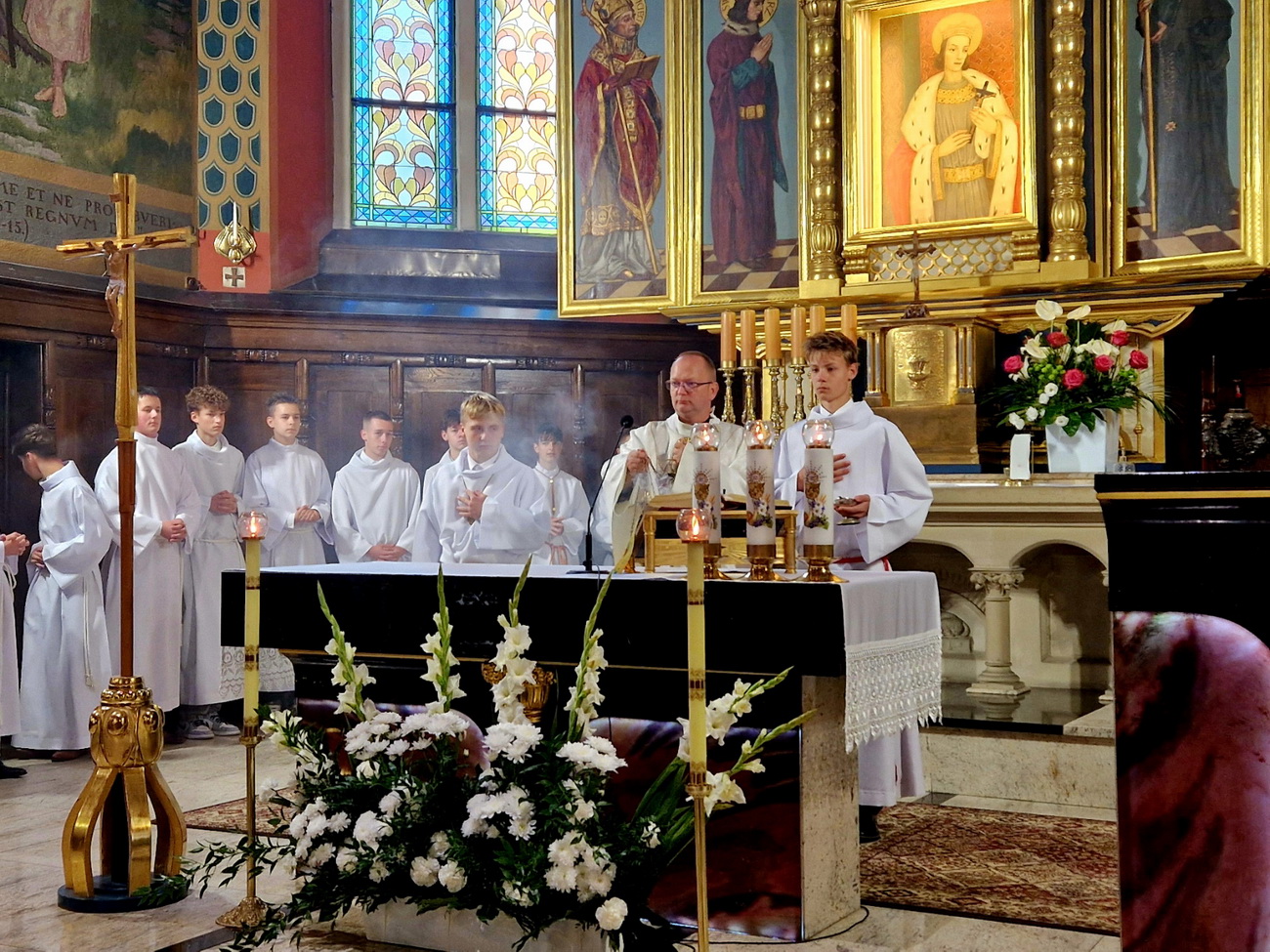 Zdjęcie Ślubowanie kl 1 2025 (11)6de99c25-3a05-425f-8cc9-21fa49dbf908.jpg w galerii Ślubowanie klas pierwszych (6.10.2025)